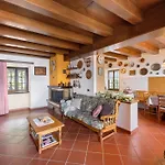Casa Venanzio E Martino - Плезио
