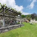 Casa Venanzio E Martino - Плезио