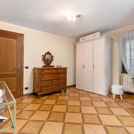 Holiday home Casa Venanzio E Martino - *