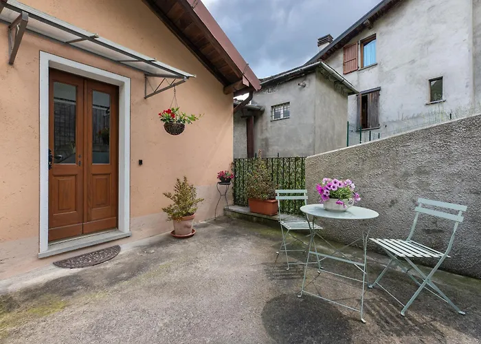 Holiday home Casa Venanzio E Martino - *