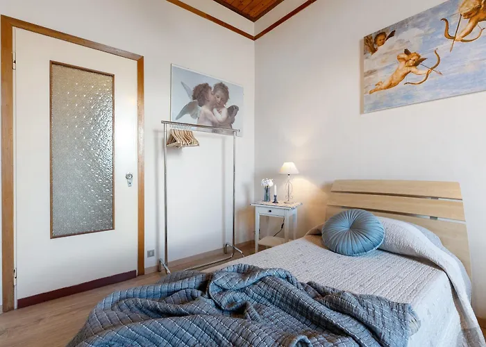 Casa Venanzio E Martino - *