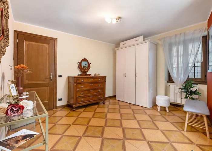 Holiday home Casa Venanzio E Martino - *