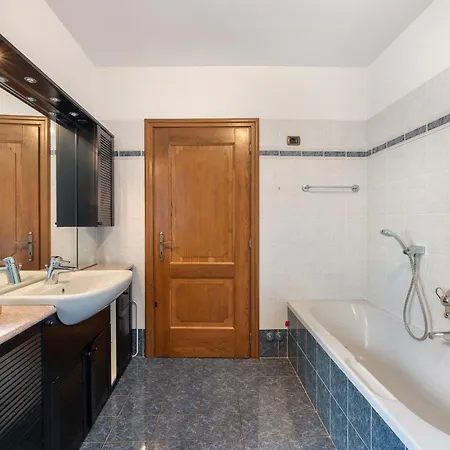 Casa Venanzio E Martino - Tatil Evi Plesio