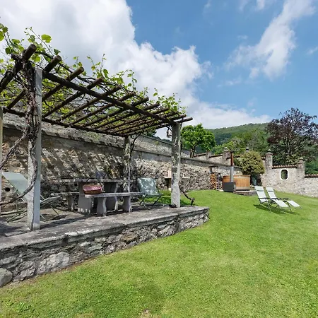 Casa Venanzio E Martino - Plesio