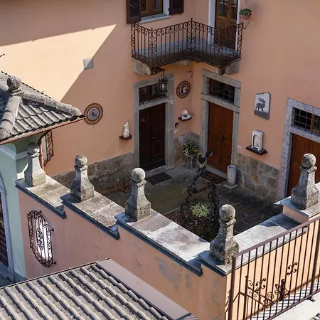 Casa Venanzio E Martino - * Plesio