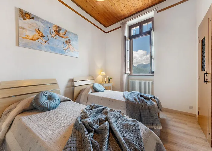 Casa Venanzio E Martino - Плезио