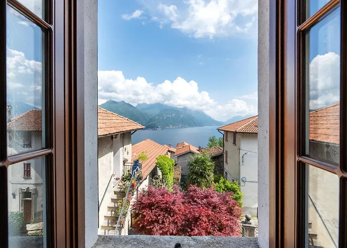 Casa Venanzio E Martino - *