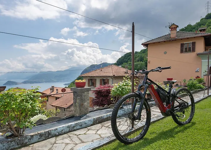 Casa Venanzio E Martino - Ferienhaus Plesio