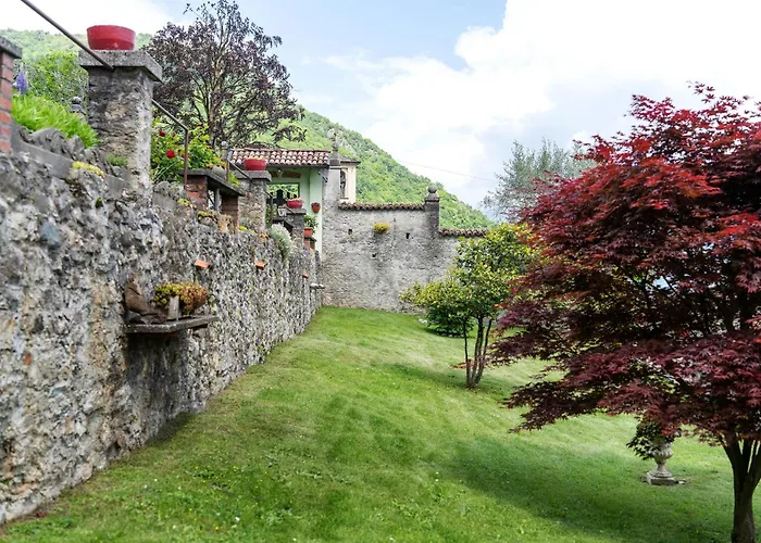 Casa Venanzio E Martino - Ferienhaus *