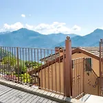 Casa Venanzio E Martino - * Plesio